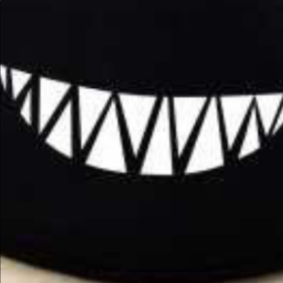 Masks - Picture 7 of 12